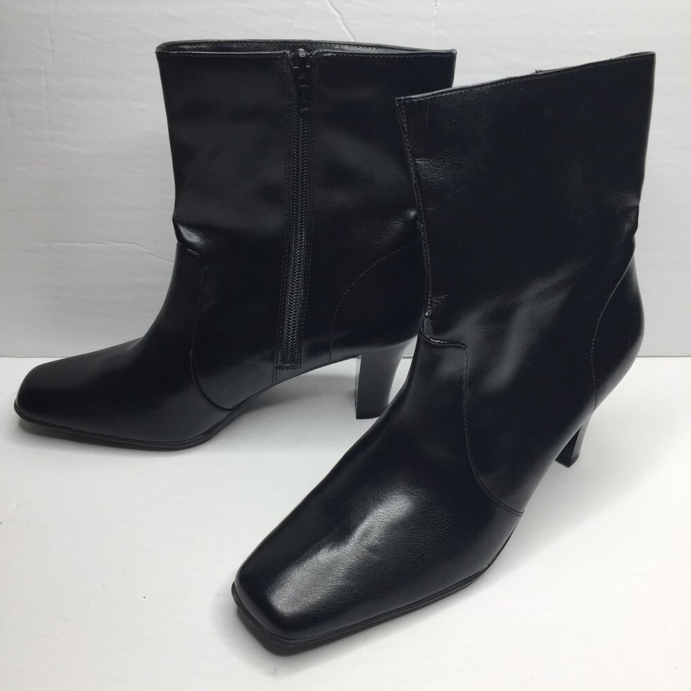 Vintage Covington Womens Black 2.5" High Heel Ankle Boots Dressy Formal Size 9.5